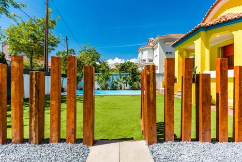 Kali Vice Surf Villa