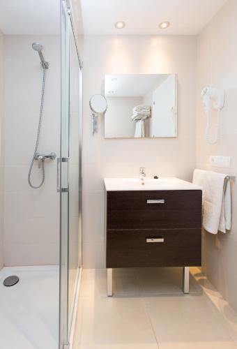 Apartamentos Sofia I y II