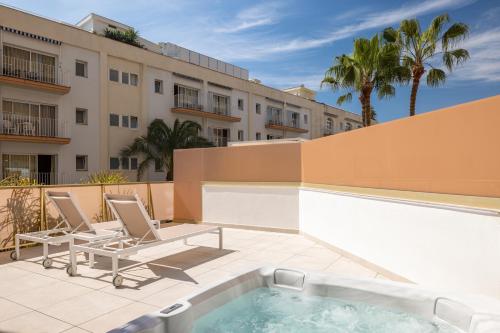 Htop Amaika Adults Only