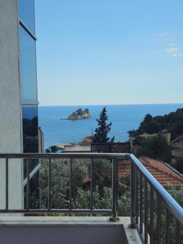 Medin Apartments BluVista