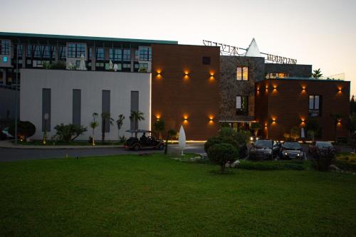 Elexus Poiana Brasov