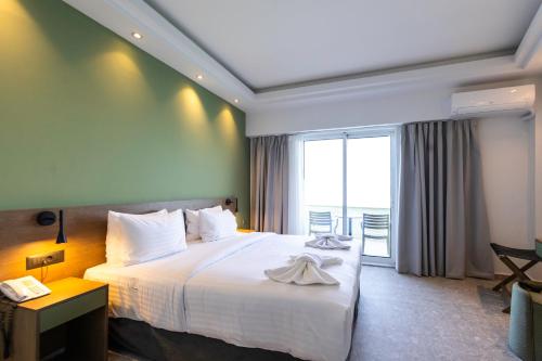 Messinian Bay Hotel