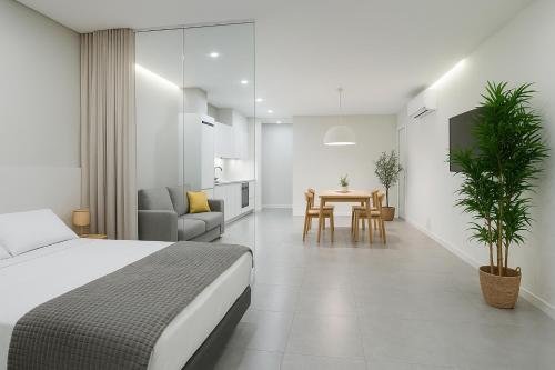 Formidable Apartments