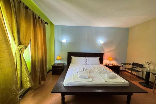 OveMar Resort Hotel
