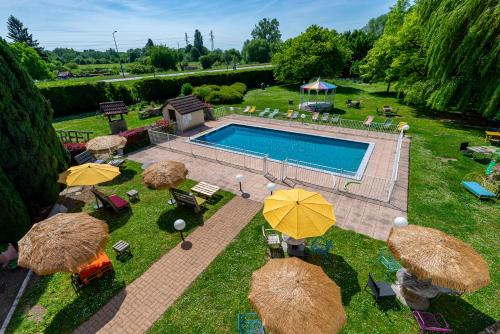Greet Hotel Beaune