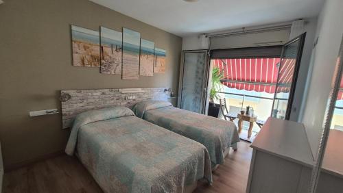 Apartamentos Atico Airport Barcelona Terraza Y Barbacoa