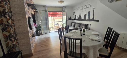 Apartamentos Atico Airport Barcelona Terraza Y Barbacoa