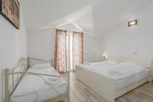 Trbović Apartments Peaceful stay with Free Parking, Pet-Friendly, and Bike Storage in Umag