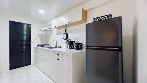 2 Beds Spacious Centrally Located Loft Apartment