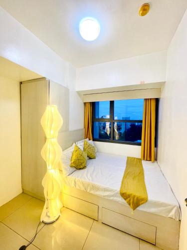 14F Horizons 101 1 Bedroom Condo Unit