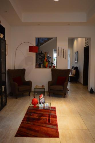 Fauzia B&b