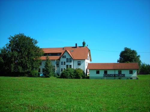 Neubau