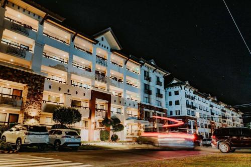 2BR Condo with Free Pool and Wifi beside SM Ecoland