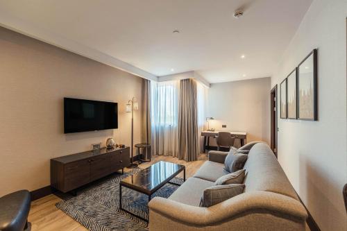 The Fellows House Cambridge, Curio Collection by Hilton