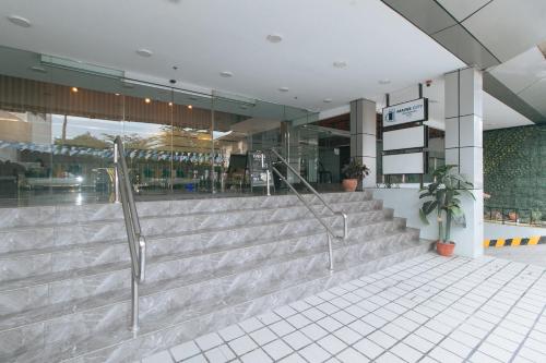 Maine Residences Tramo near NAIA Terminal