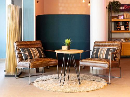 Ibis Valencia Bonaire Airport