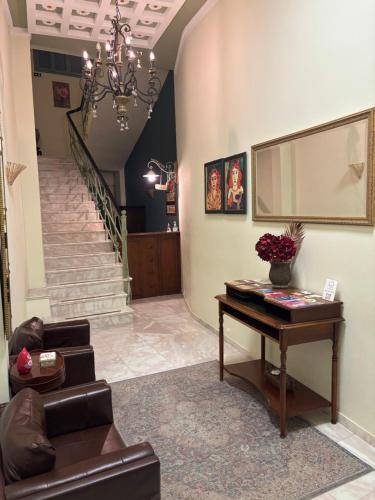 Le Bijou Luxury Rooms & Suites