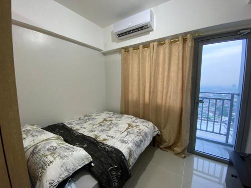 1-Bedroom Condo with wifi, near SM North