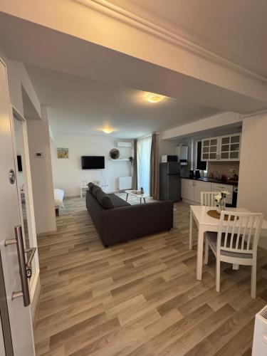 Libertatii Gardens Residences