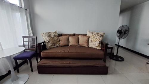 Comfy 2BR Condo for 4 in Araneta Center Cubao QC
