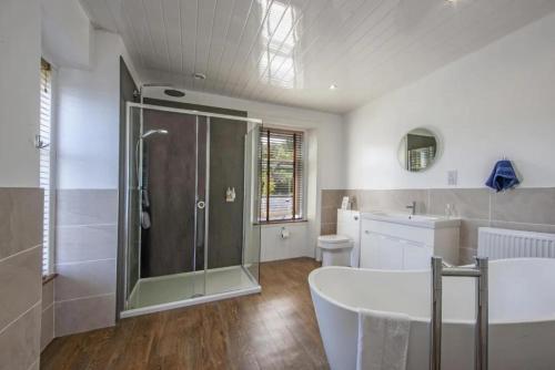 Ronebhal Guest House