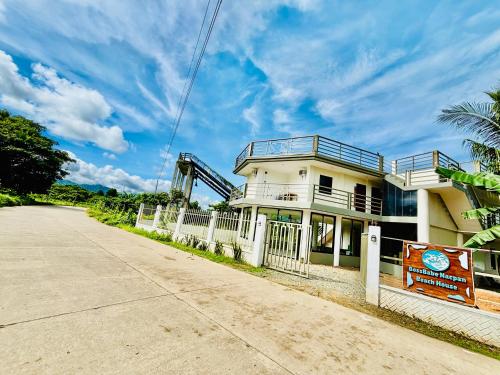 BossBabe Nacpan Beach House