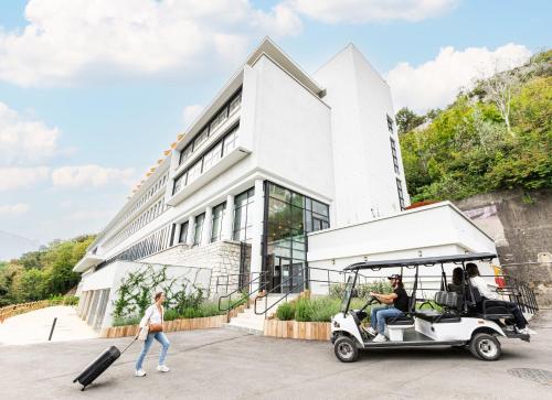 The Babel Community Hôtel - Grenoble Bastille