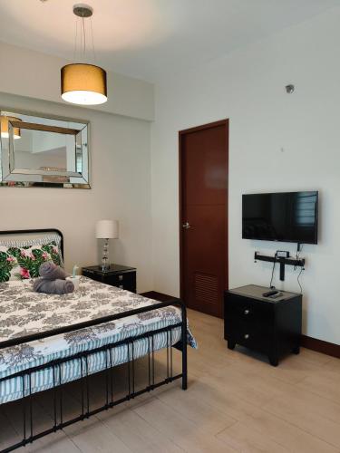 LDN 6F - Two Palm Tree Villas