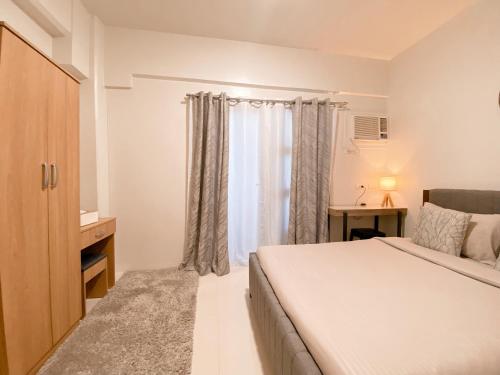 Seaview Condo in Royal Oceancrest Panglao