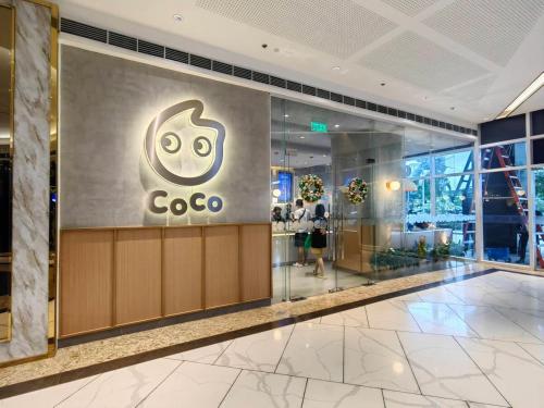 1BR Condotel with Balcony at FAME Residences #FM11-1