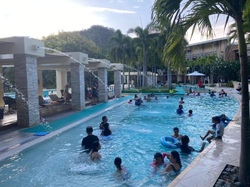 Pico De Loro Miranda B With 290 mbps Wifi