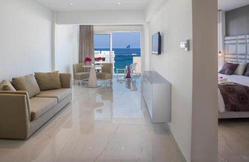 Tsokkos Protaras Hotel