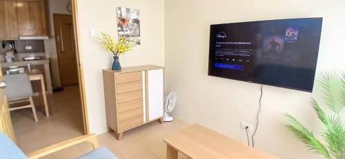 Mike's Residence at Marina Spatial - Dumaguete City