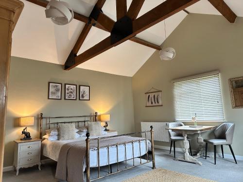White House Farm - Beautiful Self Contained Courtyard Rooms