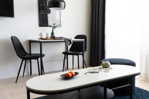 Sky Hotel Apartments – City