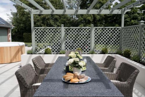 Tullyglass House Hotel