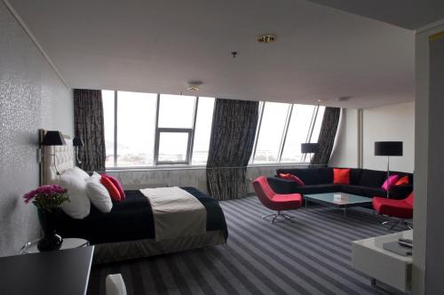 Home Hotel Grand Olav