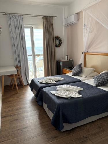Eros Beach Hotel