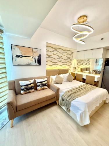 Amirah’s Place Azure North