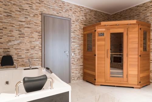 Luxury Living Apartments And Spa