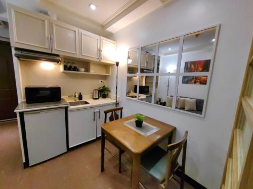 1BR Condotel Ridgewood Towers Near Airport #RW05-1