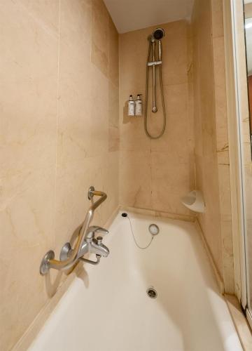 Best Western Premier CMC Girona