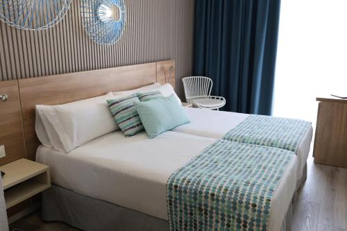 Port Eugeni Hotel