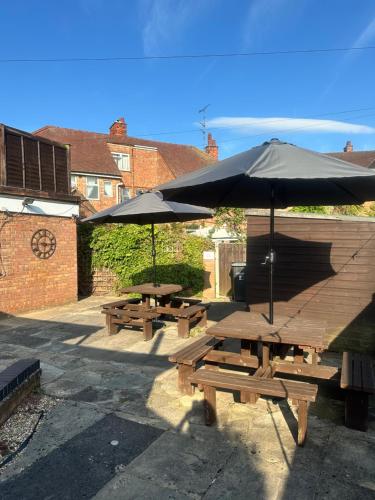 The Clarendon Lodge