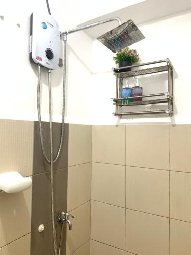 Netflix & Chill at Pablo's Homestay-Grace Residences Tower 4