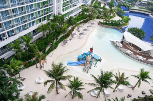 Azure Urban Resort Residences