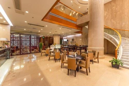 Swiss-Belhotel Blulane