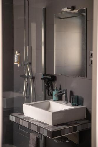 Portugal Supertubes House