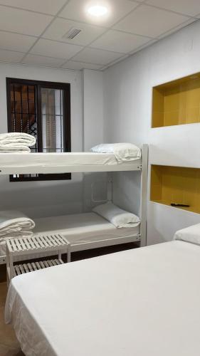 Benarraba Hostel