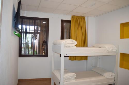 Benarraba Hostel
